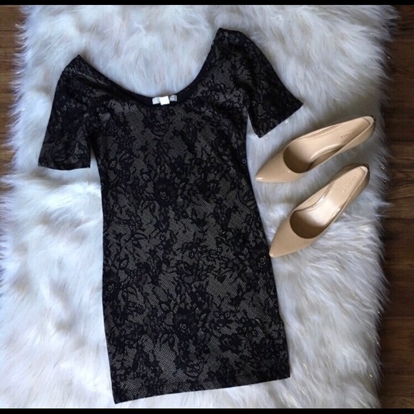 Forever 21 Dresses & Skirts - NOT FOR SALE Forever 21 Floral Print Dress